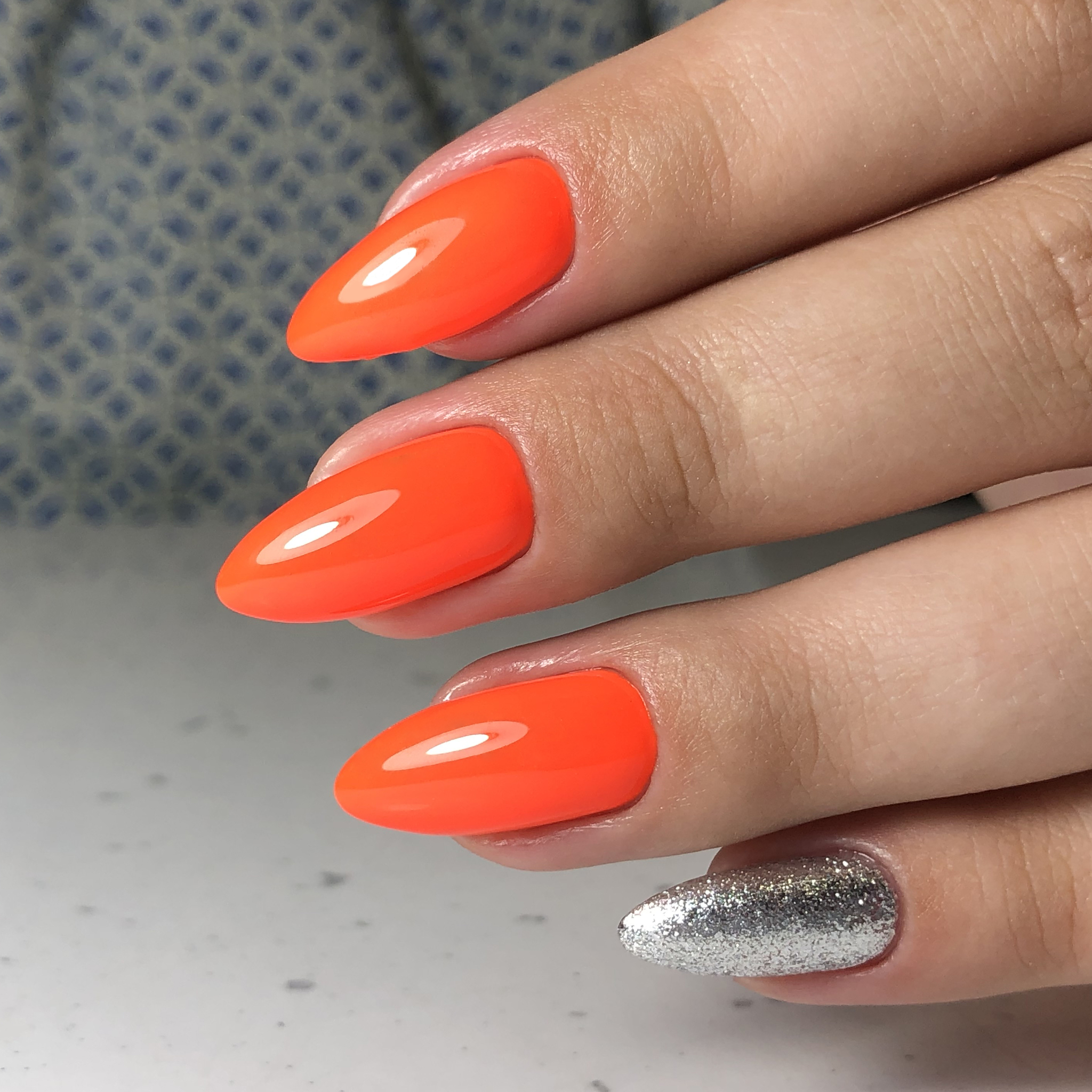 Гель-лак летний неон (Gel polish NEON) #1612, 8 ml Гель-лак летний неон (Gel polish NEON) #1612, 8 ml