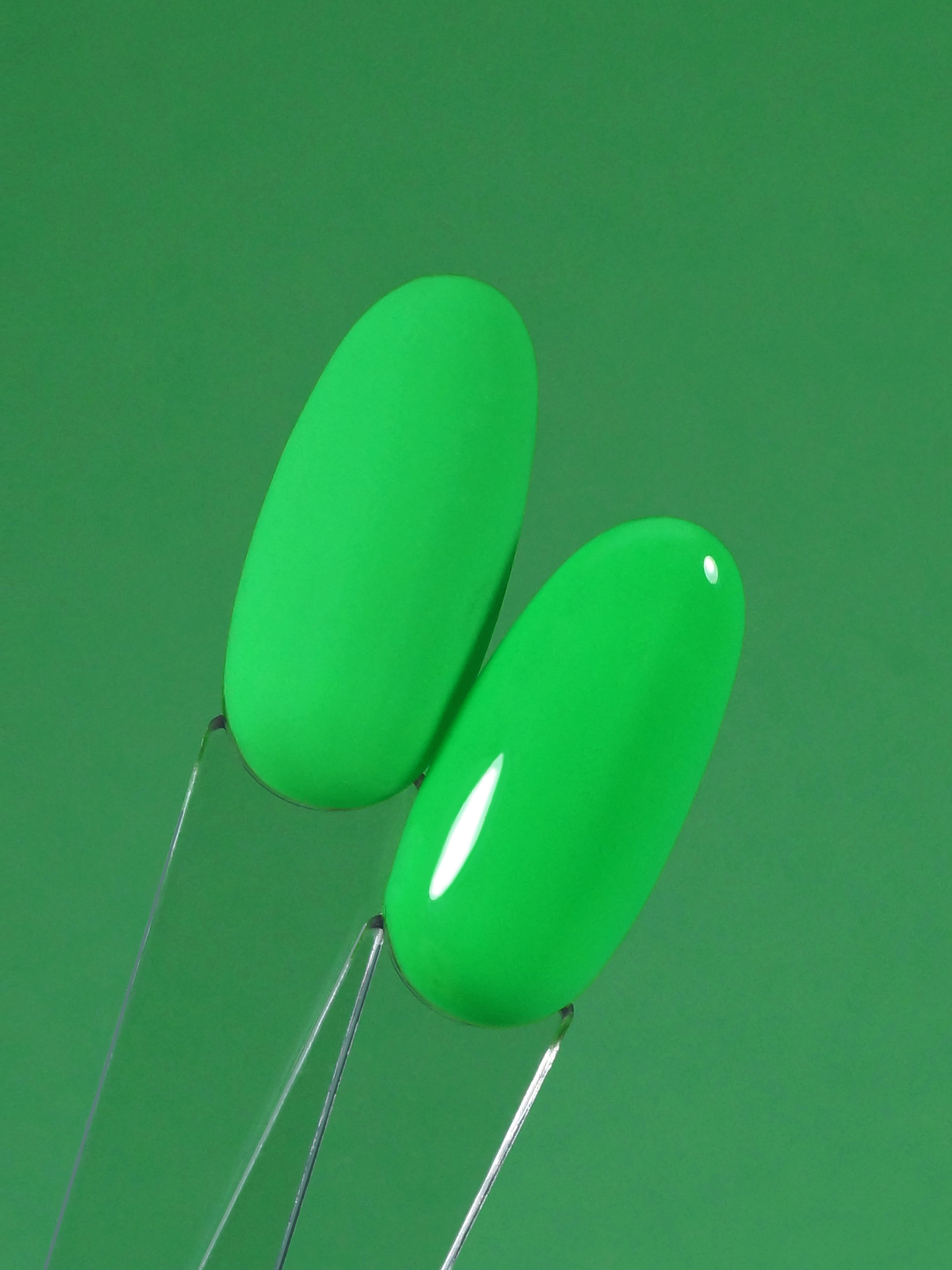 Гель-лак летний неон (Gel polish NEON) #585, 8 ml Гель-лак летний неон (Gel polish NEON) #585, 8 ml